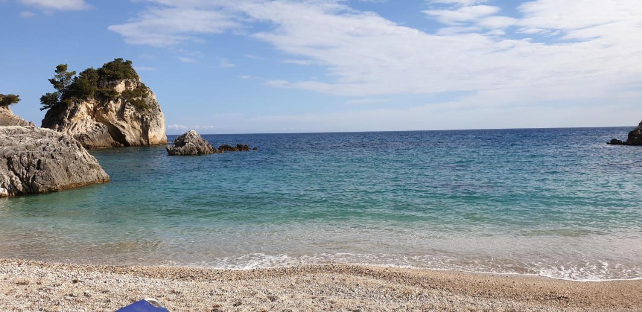 Golfo Beach Parga Exteriér fotografie